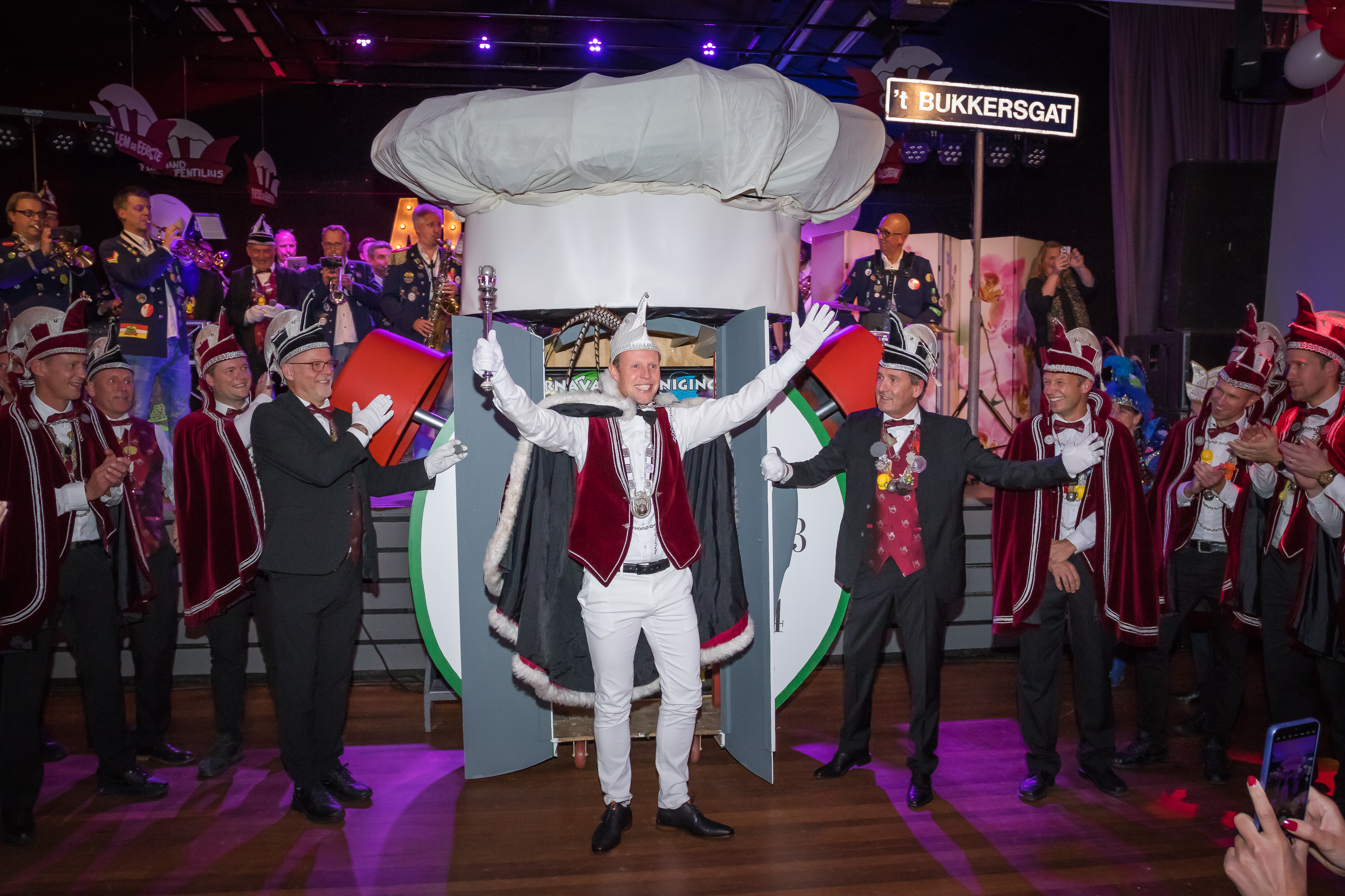 Nieuwe Prins van De Theebukkers onthuld: